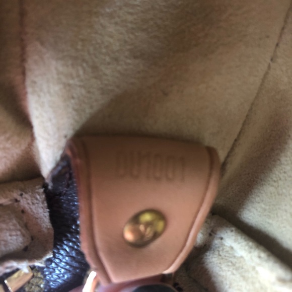 *️⃣SOLD*️⃣Louis Vuitton Monogram Looping GM Bag - Picture 11 of 11